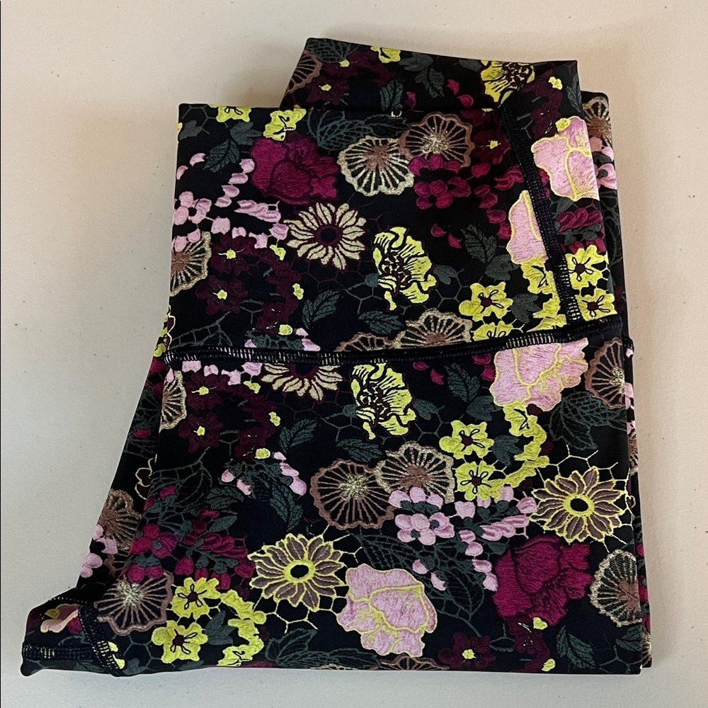 Lululemon Wunder Under Legging Flourolace Multi Size 6